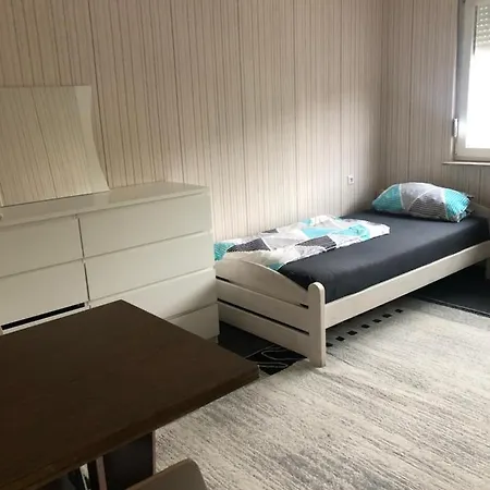 Haus Sommerhalde Guest house *